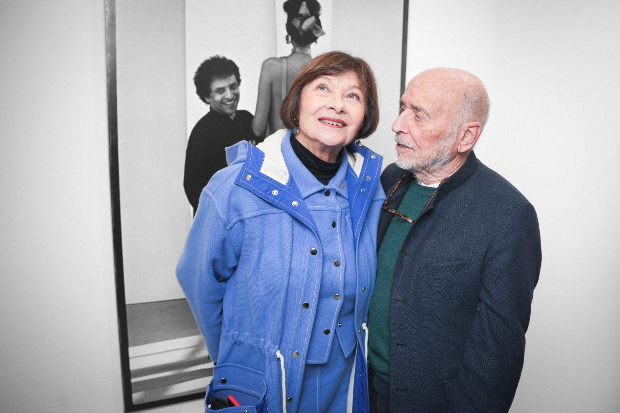  - For its Grand Opening, Oana Ivan Gallery Celebrates Peter Knapp’s Audacity