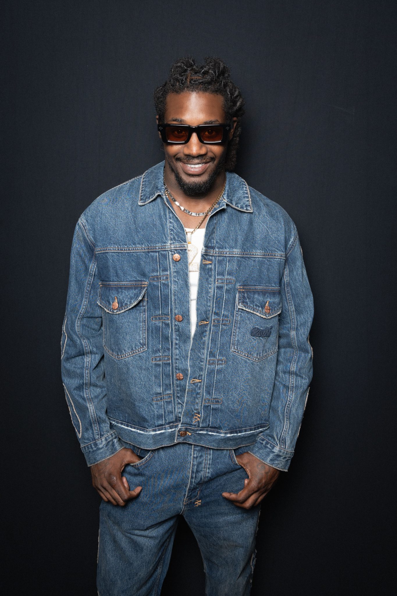  - Le sens des proportions inégalé de Juun.J