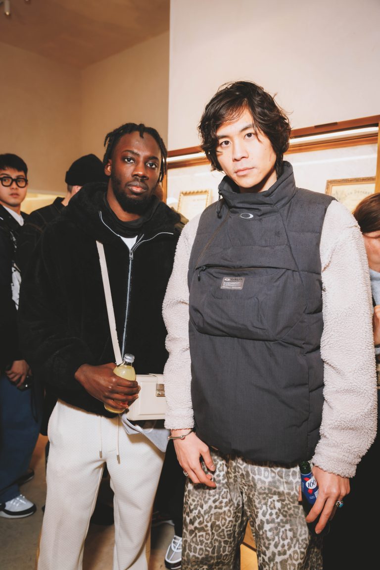  - Michael Dupouy célèbre « ALL GONE 2024 » le temps d’une dédicace chez Au Depart