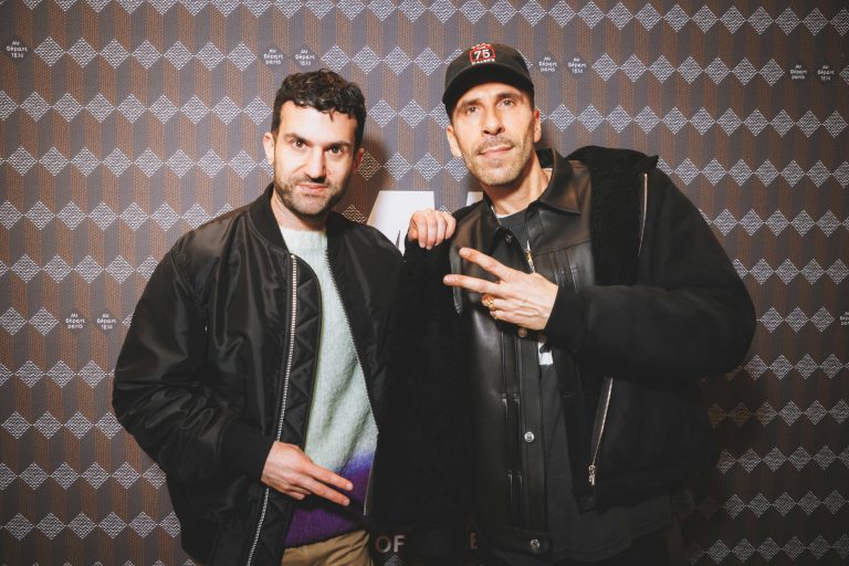  - Michael Dupouy célèbre « ALL GONE 2024 » le temps d’une dédicace chez Au Depart