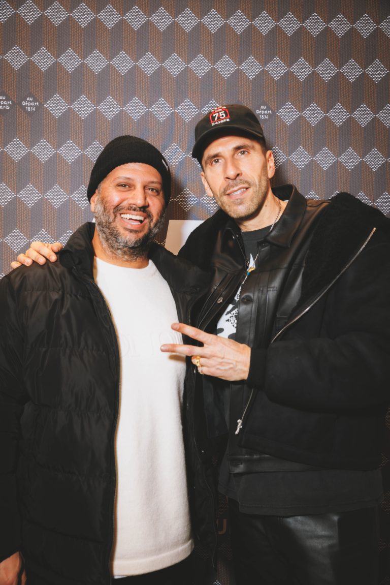  - Michael Dupouy célèbre « ALL GONE 2024 » le temps d’une dédicace chez Au Depart