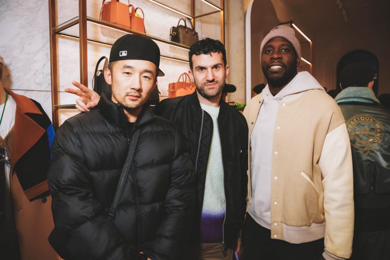  - Michael Dupouy célèbre « ALL GONE 2024 » le temps d’une dédicace chez Au Depart