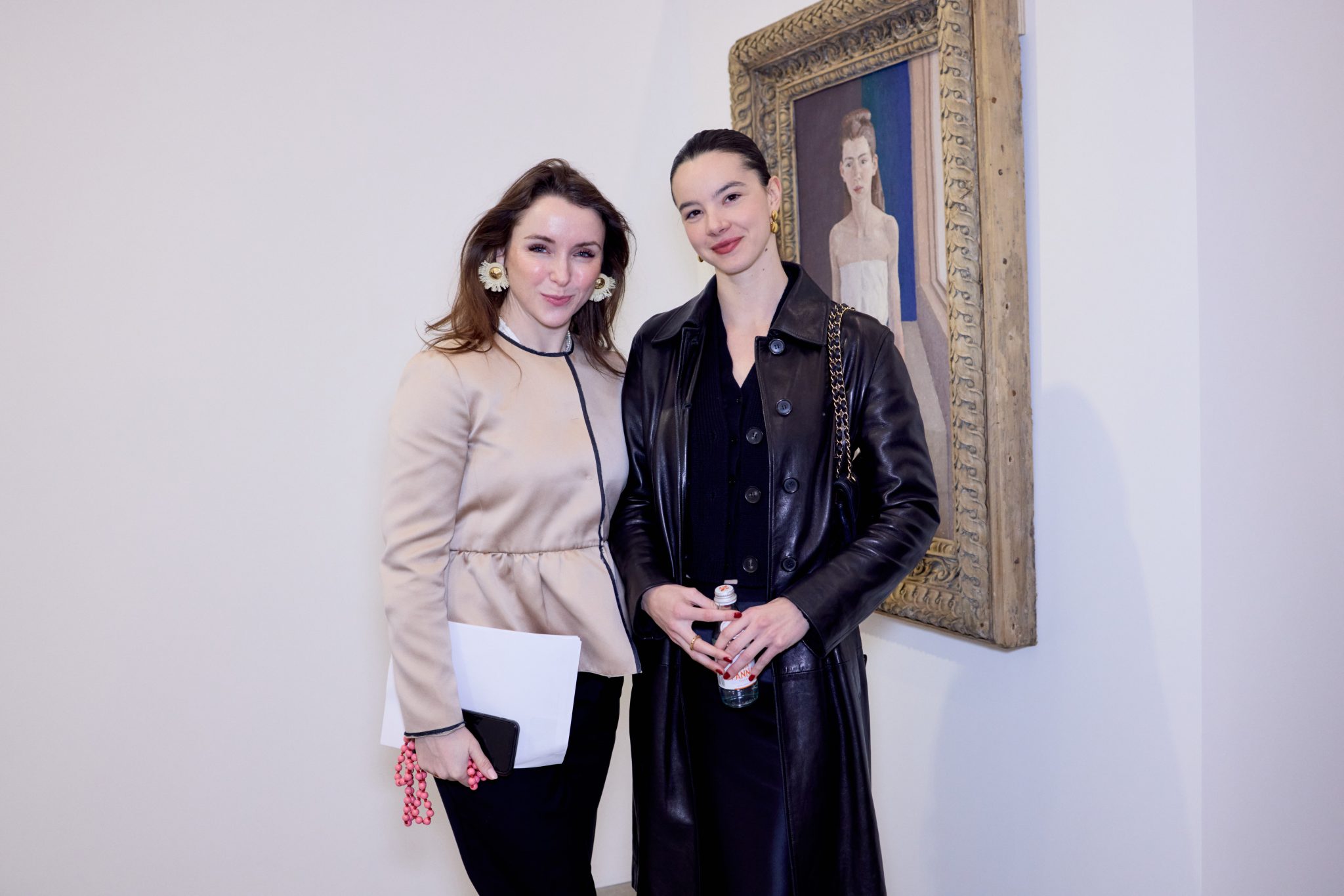  - Alison Jacques présente une exposition éthérée sous le commissariat de Daniel Malarkey