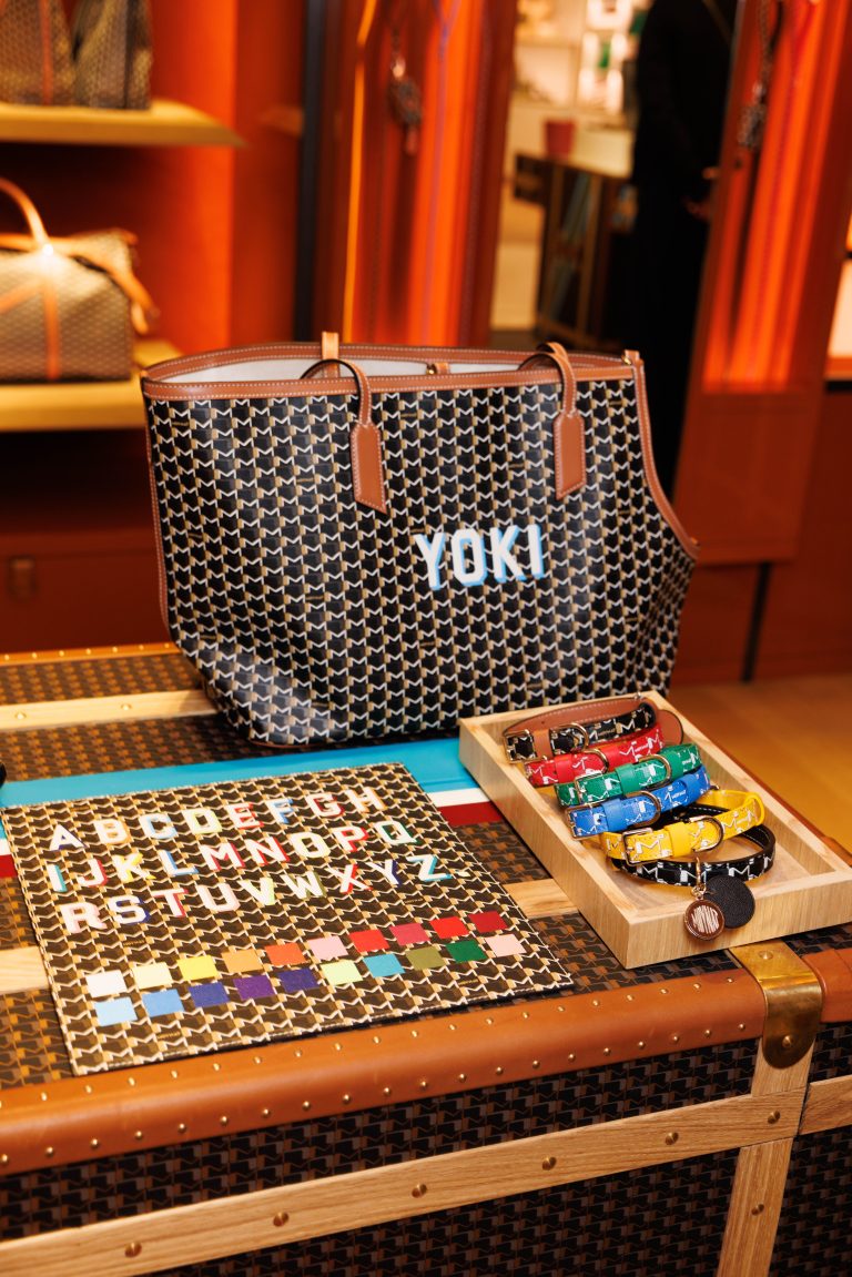 Moynat lance sa collection exclusive pour animaux au Bon Marché