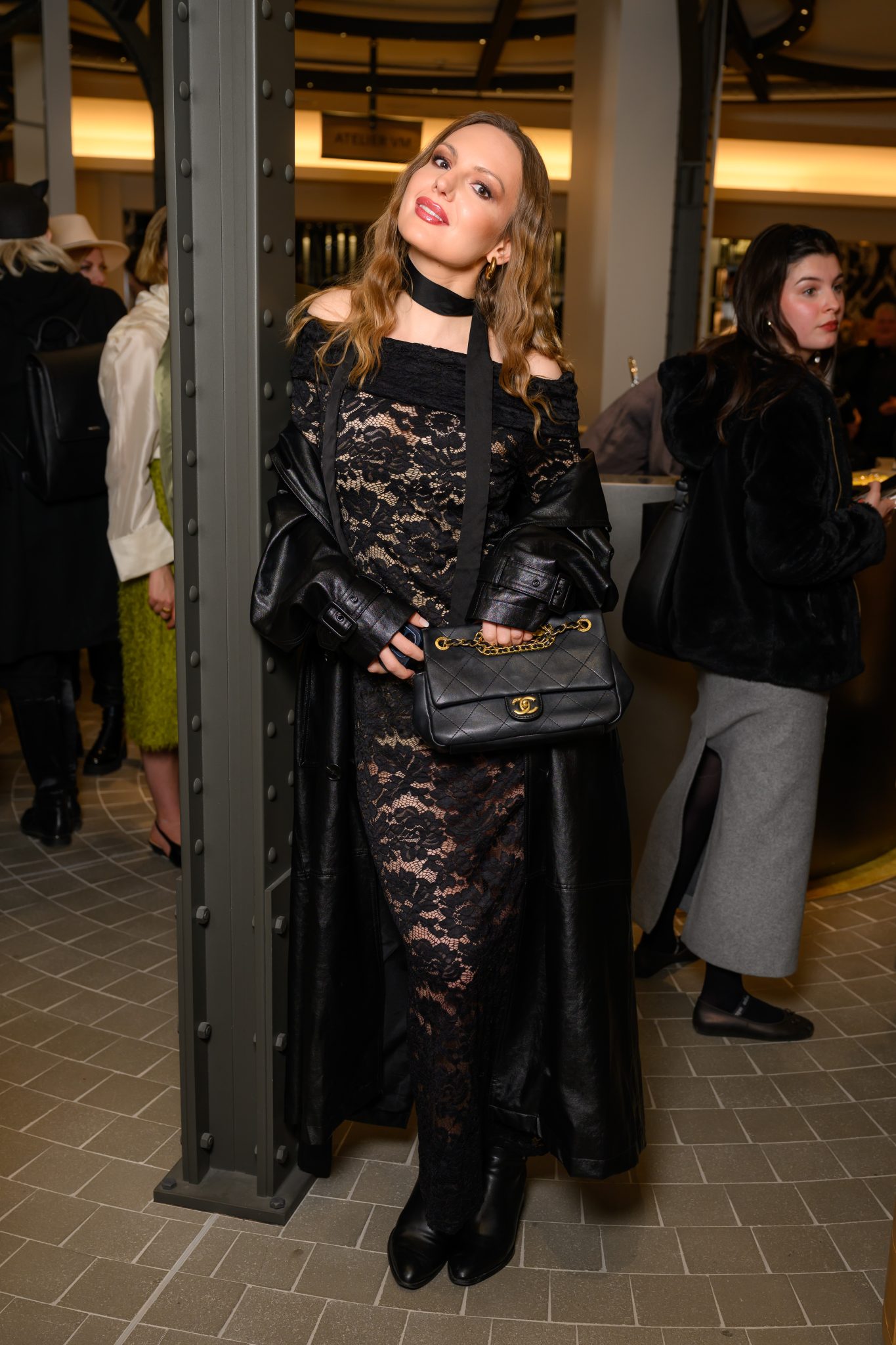  - AVGVST et Young Emperors s’associent le temps d’un Pop-Up signé Crosby Studios