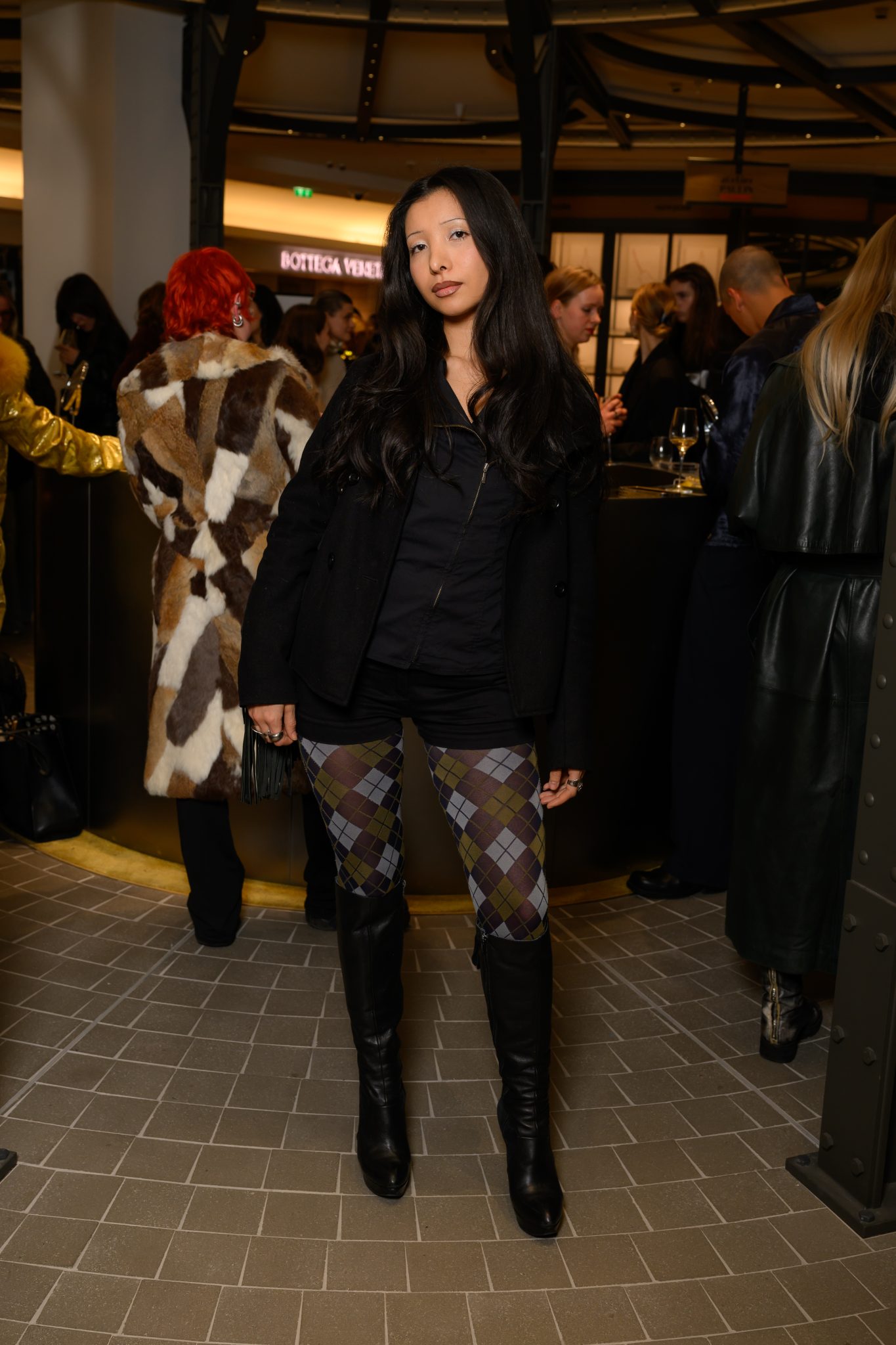  - AVGVST et Young Emperors s’associent le temps d’un Pop-Up signé Crosby Studios