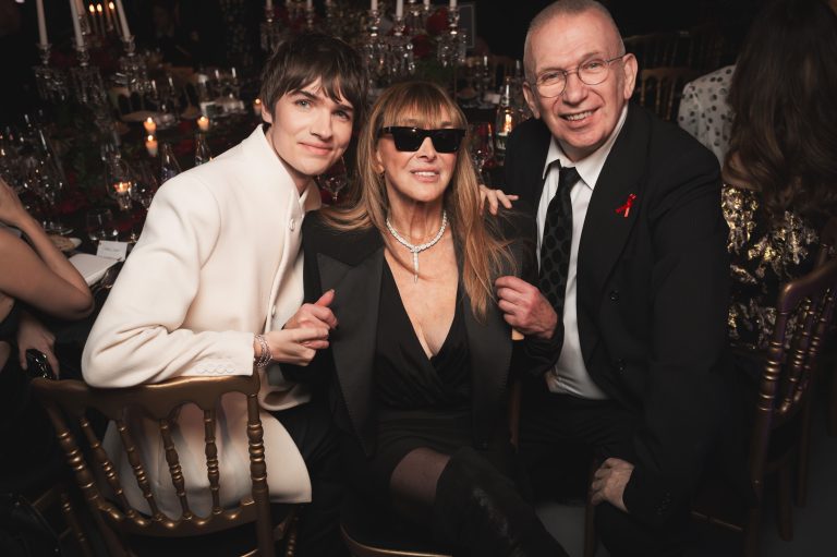  - Babeth Djian fait rimer élégance et solidarité au profit de son association AEM