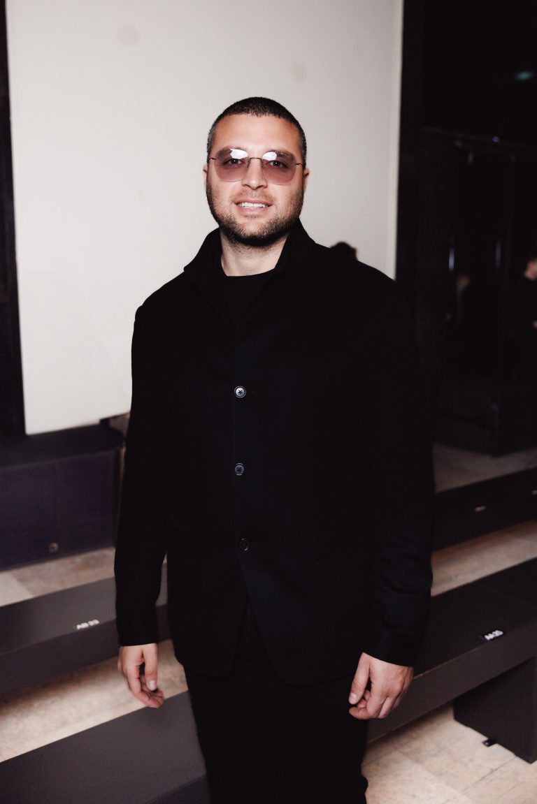  - Elie Saab FW 25/26: High-Altitude Sophistication