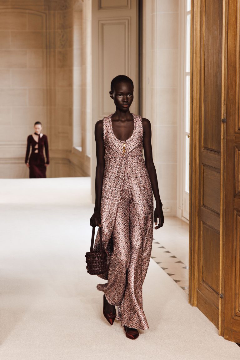 Giambattista Valli Presents a Collection Based on Fluidity, Elegance and Comfort