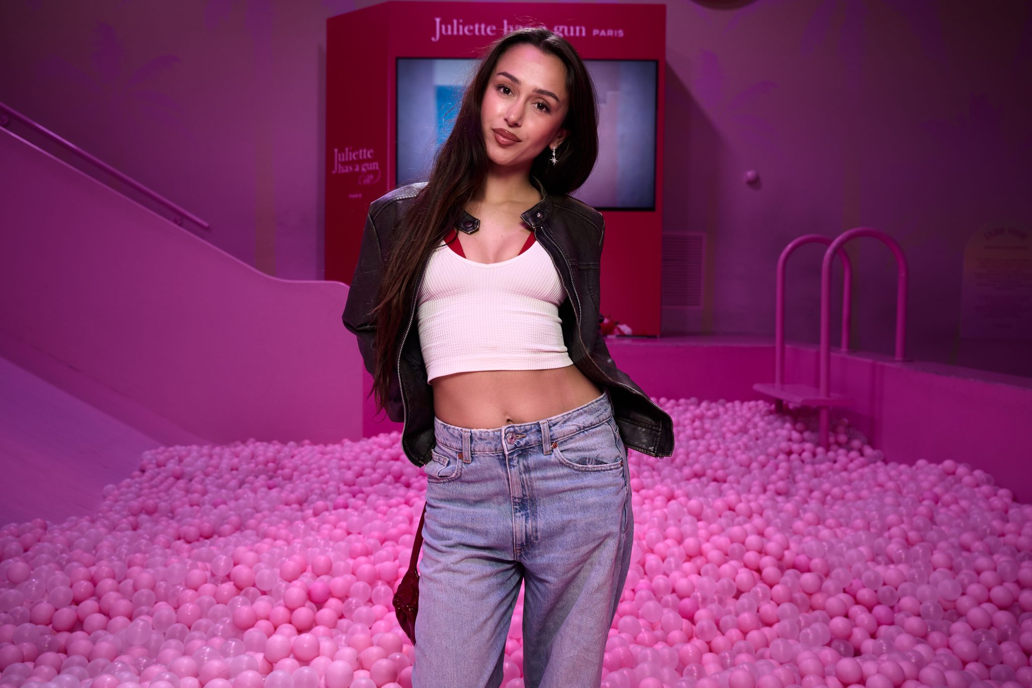  - Miami Shake, le nouveau parfum de la maison Juliette has a gun s’empare du Carrousel du Louvre !