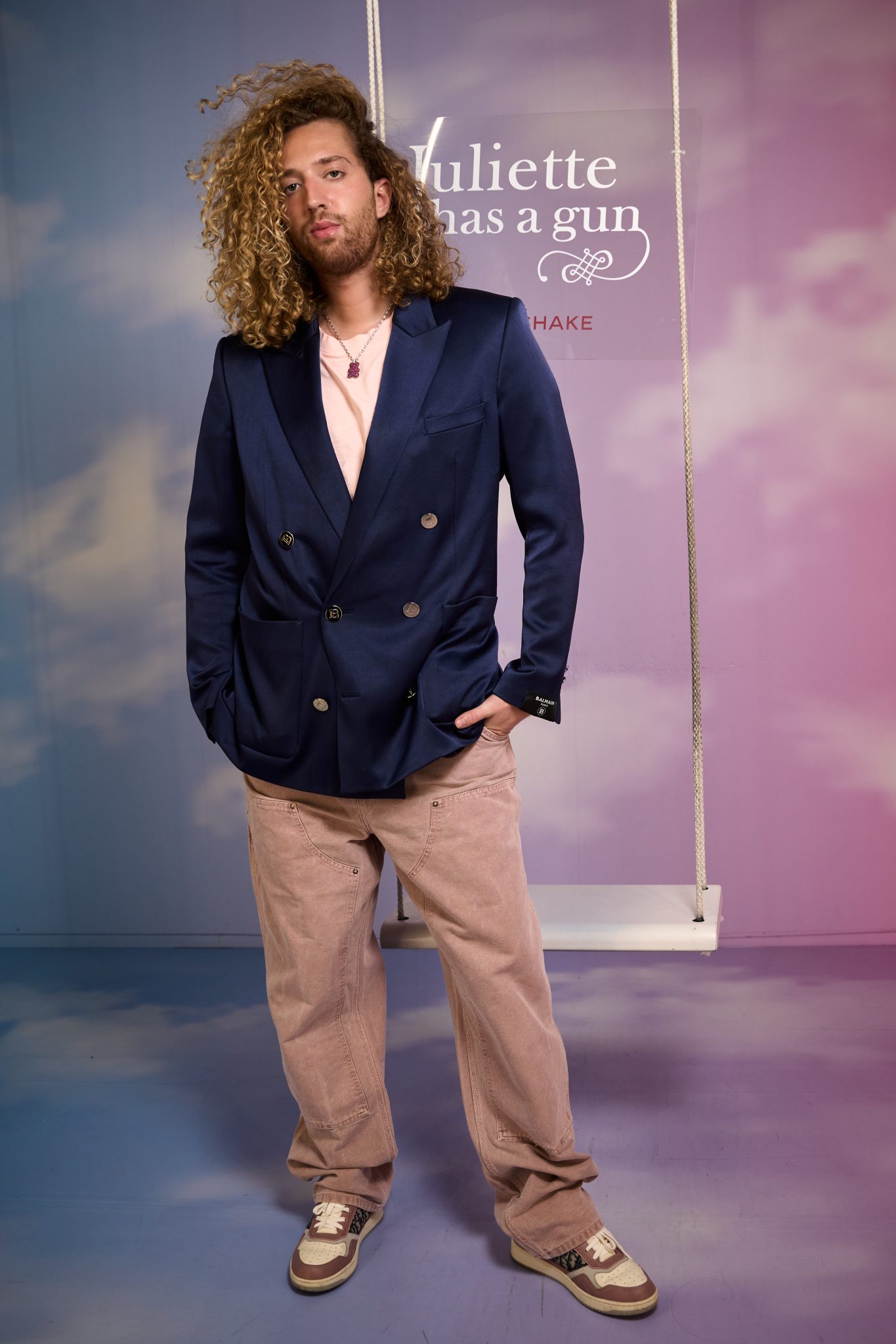  - Juliette has a gun Takes Over the Carrousel du Louvre with Miami Shake