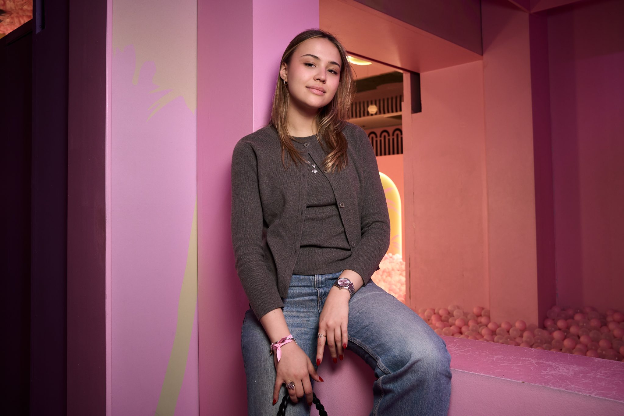  - Juliette has a gun Takes Over the Carrousel du Louvre with Miami Shake