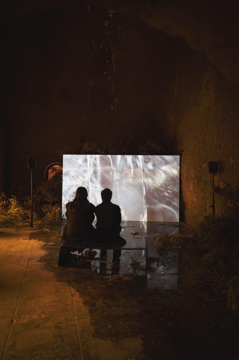 Au Mucem, Laure Prouvost s’empare du fort Saint-Jean avec “Au fort, les âmes sont”