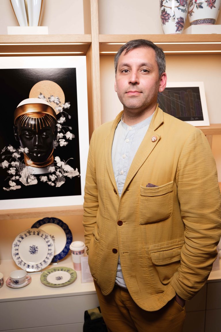  - Bernardaud présente “Touki”, une sculpture inédite signée Omar Victor Diop