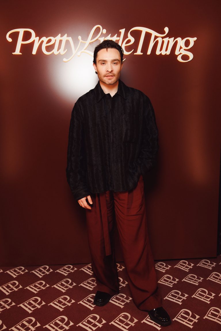  - La nouvelle identité de PrettyLittleThing mise en lumière chez Caviar Kaspia