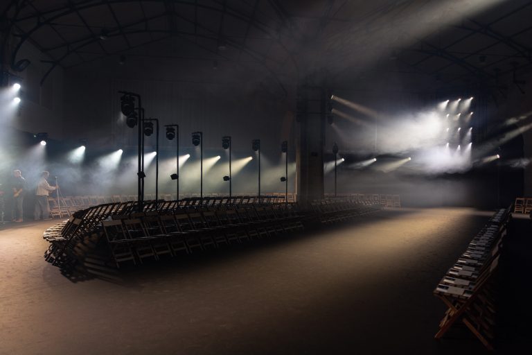 Stefano Gallici présente un road trip introspectif pour Ann Demeulemeester