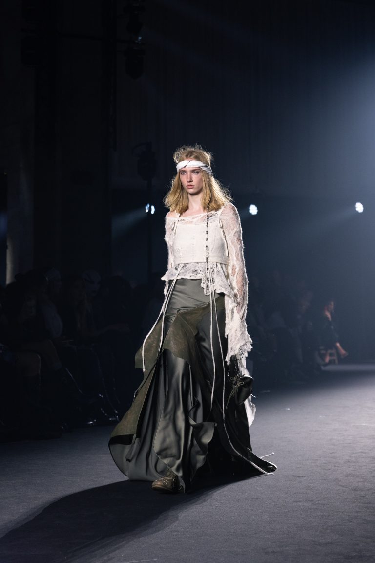 Stefano Gallici présente un road trip introspectif pour Ann Demeulemeester