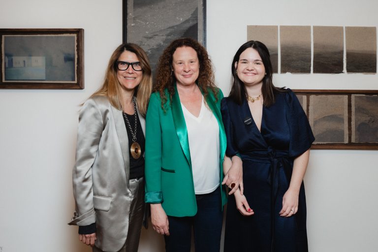  - Le salon unRepresented célèbre l’inventivité photographique au Molière