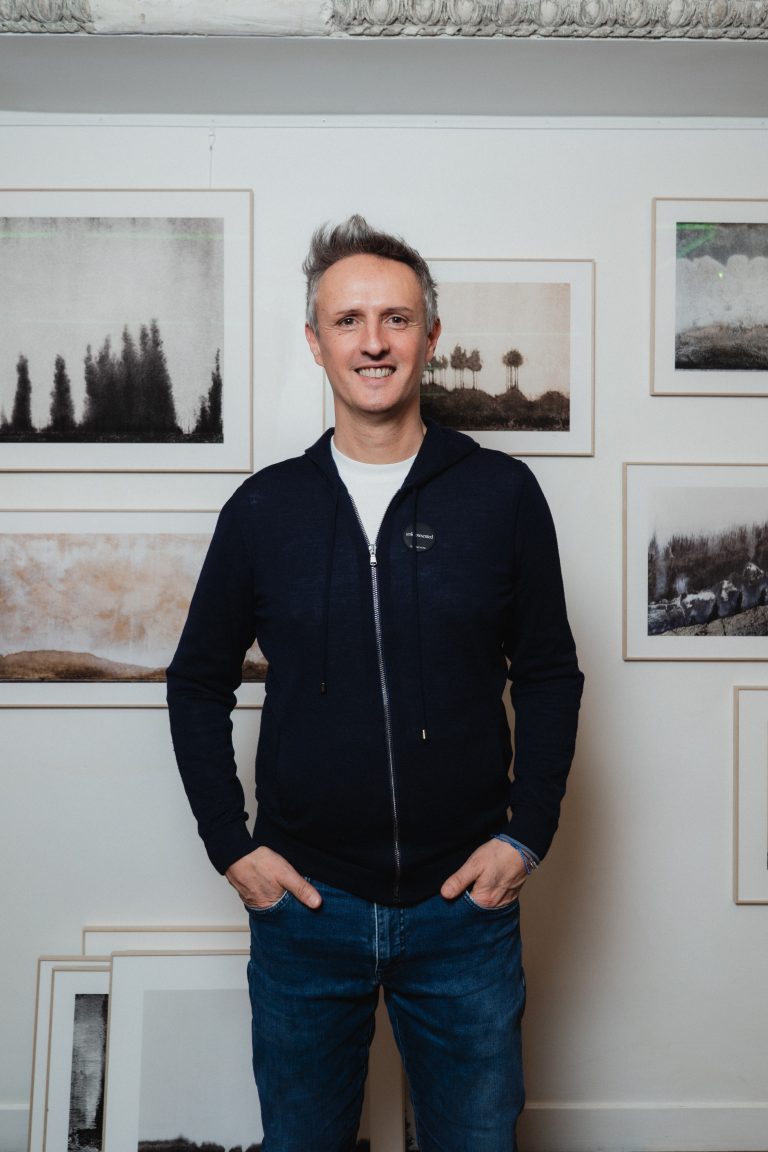  - Le salon unRepresented célèbre l’inventivité photographique au Molière