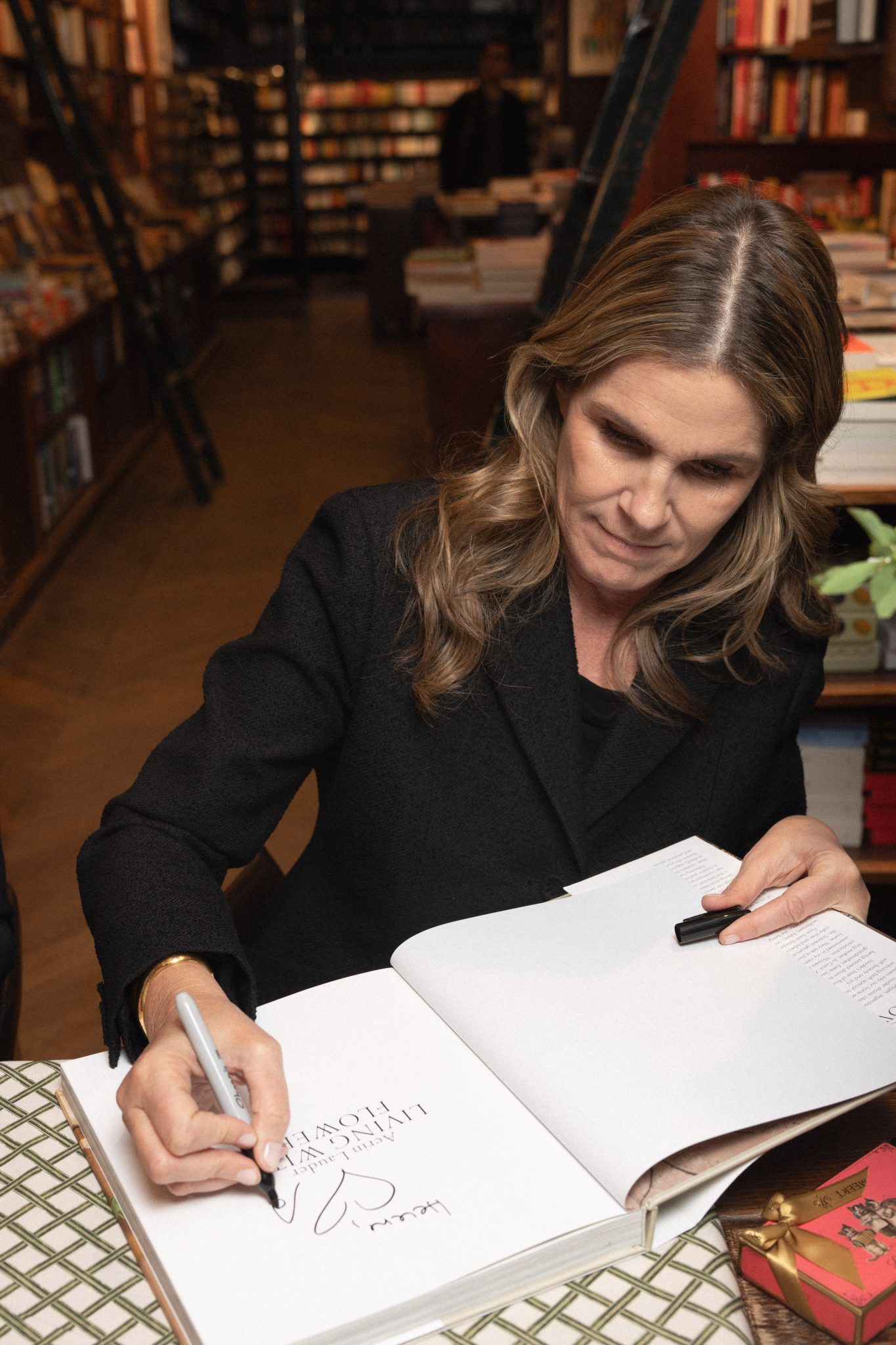  - Cordélia de Castellane et Aerin Lauder célèbrent la splendeur des fleurs dans leurs nouveaux ouvrages