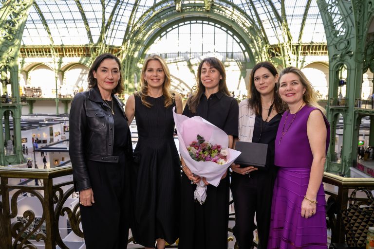  - L’artiste ukrainienne Zhanna Kadyrova remporte le prix Her Art 2025