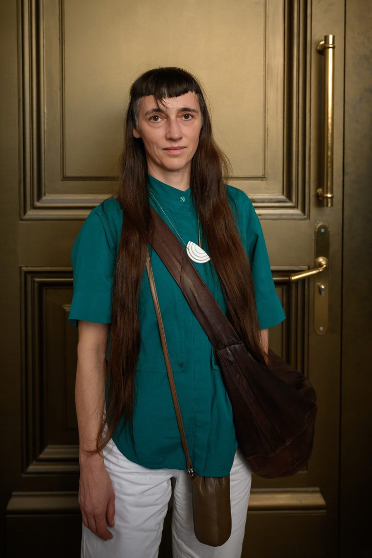  - L’artiste ukrainienne Zhanna Kadyrova remporte le prix Her Art 2025