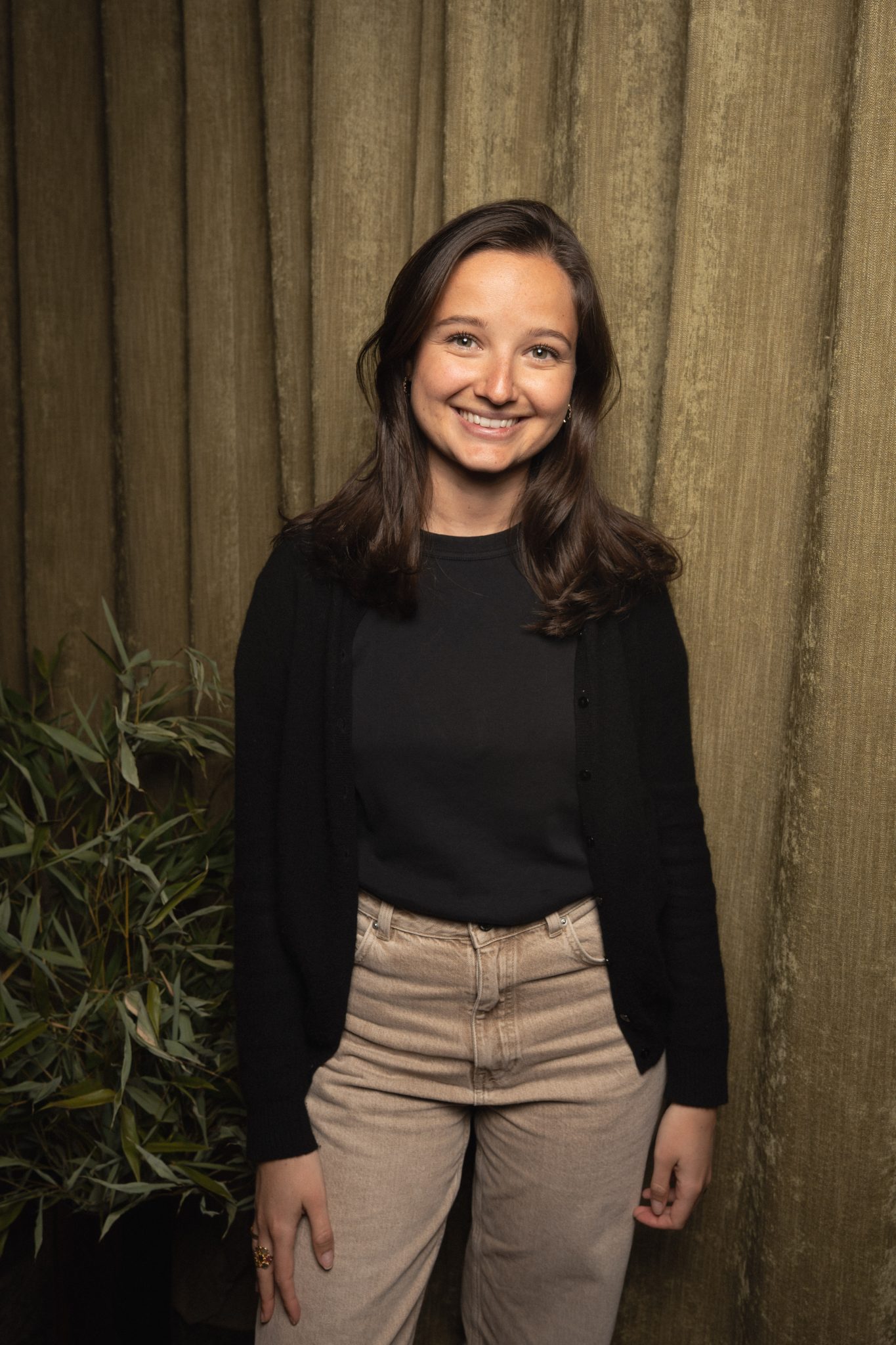  - Clarins célèbre son iconique Double Serum au restaurant Pur