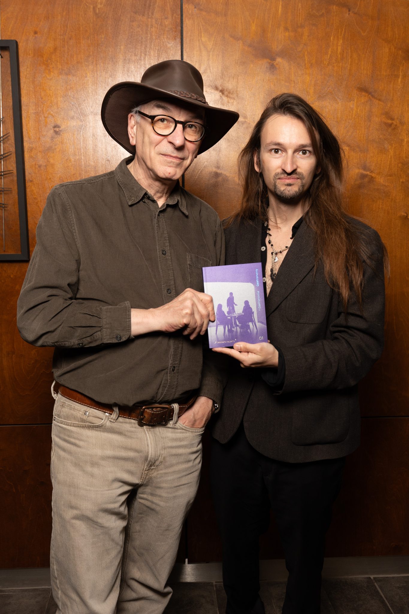  - Mathias Chelebourg présente le tout premier numéro de la collection ↗ immersive.paris ® 