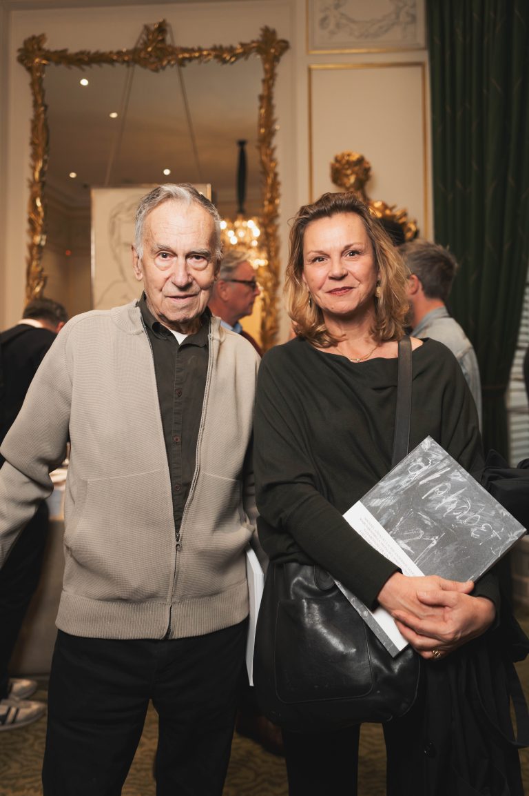  - Alphabet magazine lance son deuxième numéro avec le Musée Yves Saint Laurent Paris