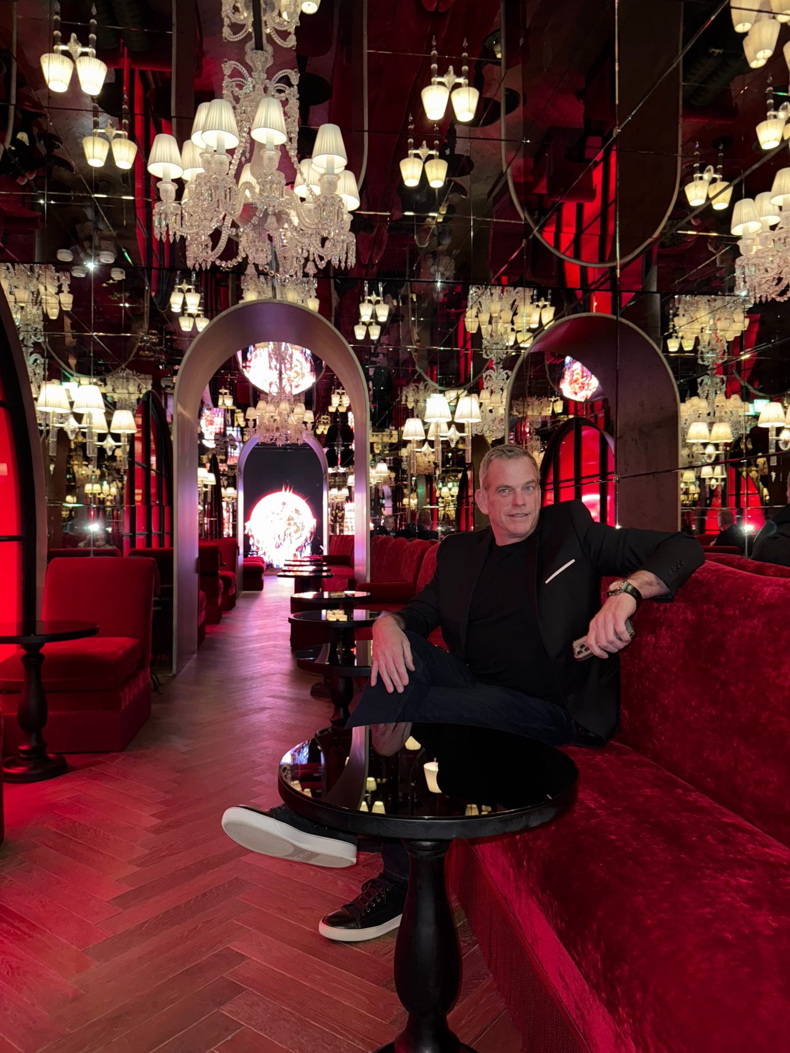  - L’Hôtel Sax Paris et Kinugawa Paris Rive Gauche ont célébré l’ouverture de ce nouvel écrin majestueux au cœur du 7e arrondissement