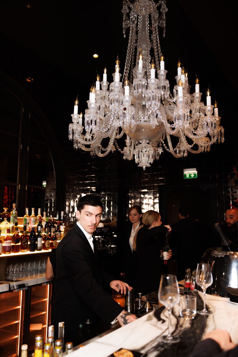 L’Hôtel Sax Paris et Kinugawa Paris Rive Gauche ont célébré l’ouverture de ce nouvel écrin majestueux au cœur du 7e arrondissement