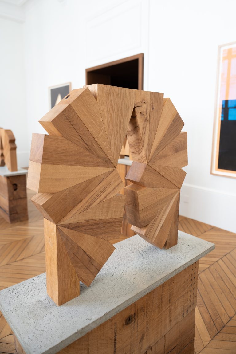 Raphaël Zarka investit le siège de la Maison Liaigre durant Art Paris