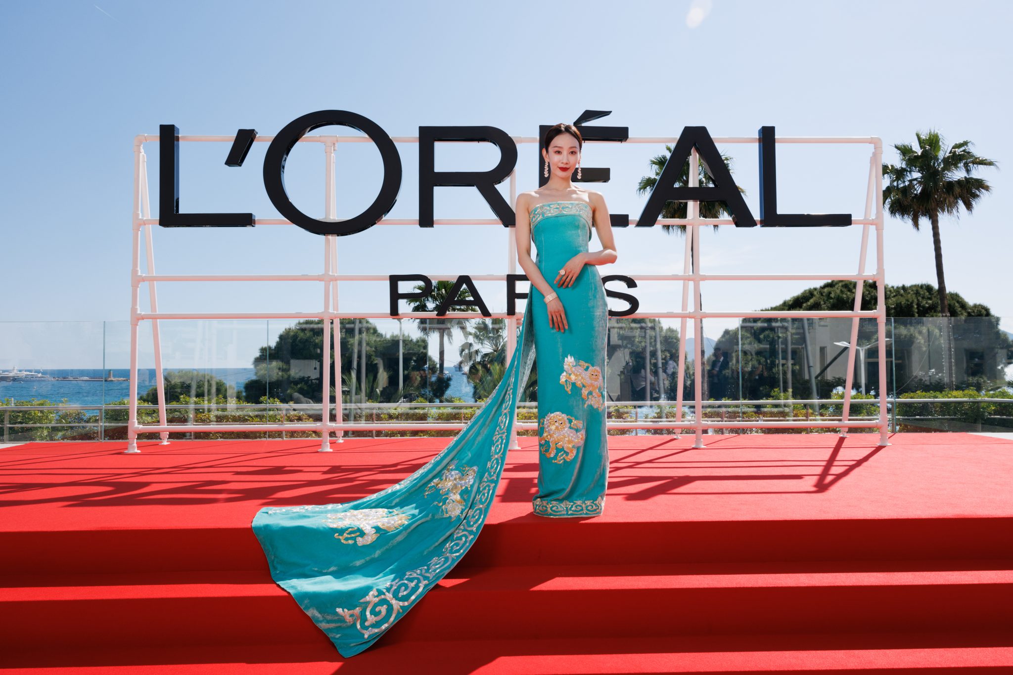  - 78e édition du festival de Cannes : L’Oréal Paris rend hommage aux personnalités les plus inspirantes de la quinzaine
