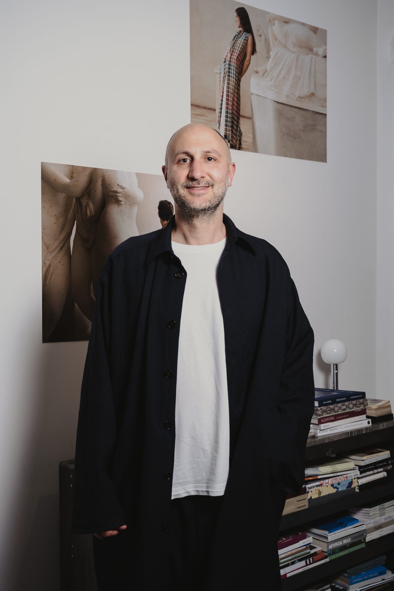  - Retori Unveils Chapter 01: An Intimate Launch at Casa Flash Art