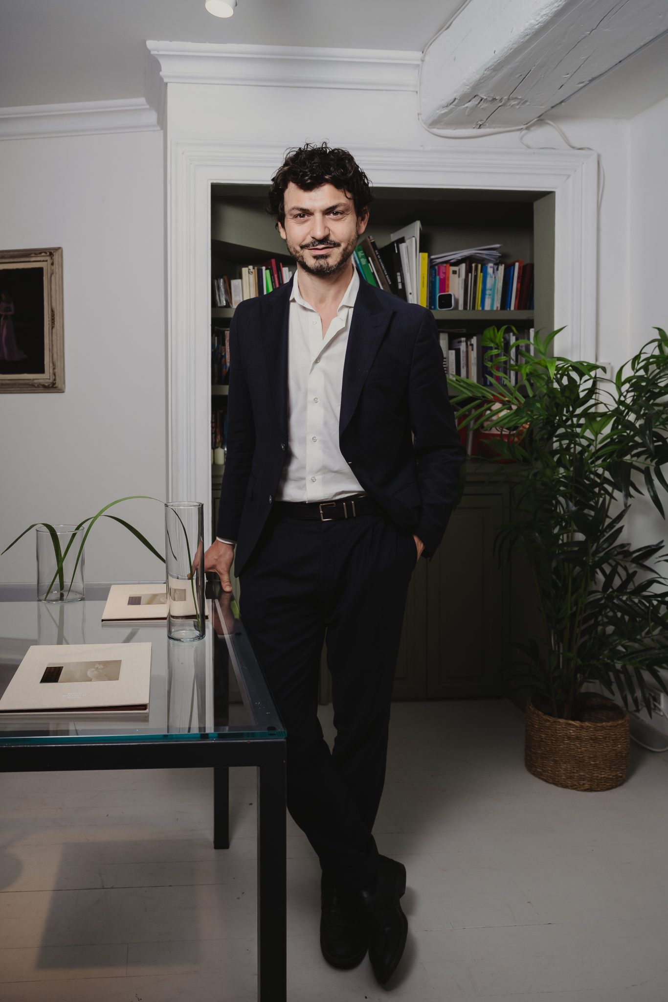  - Retori Unveils Chapter 01: An Intimate Launch at Casa Flash Art
