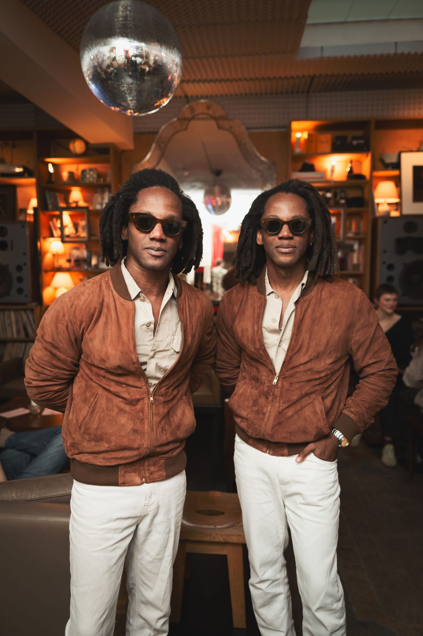  - L’artiste André revisite la célèbre canette 1664 Blanc