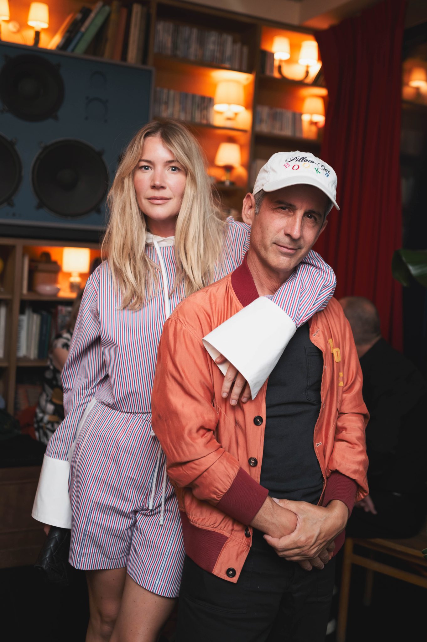  - L’artiste André revisite la célèbre canette 1664 Blanc