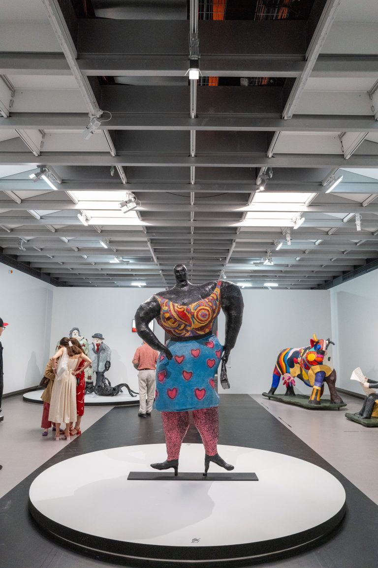« Niki de Saint Phalle, Jean Tinguely, Pontus Hulten », l’exposition du Centre Pompidou au Grand Palais