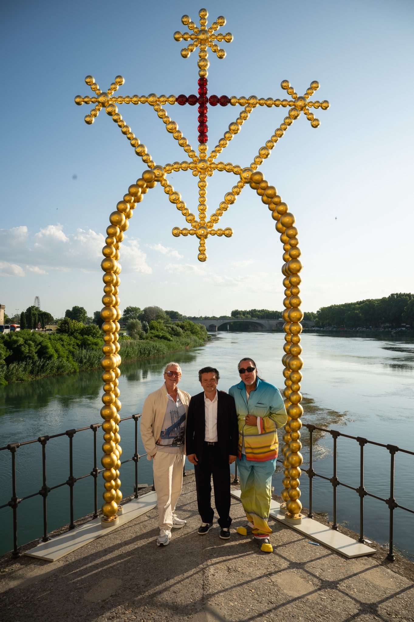  - Jean-Michel Othoniel dévoile son exposition d’envergure au coeur de la cité des papes