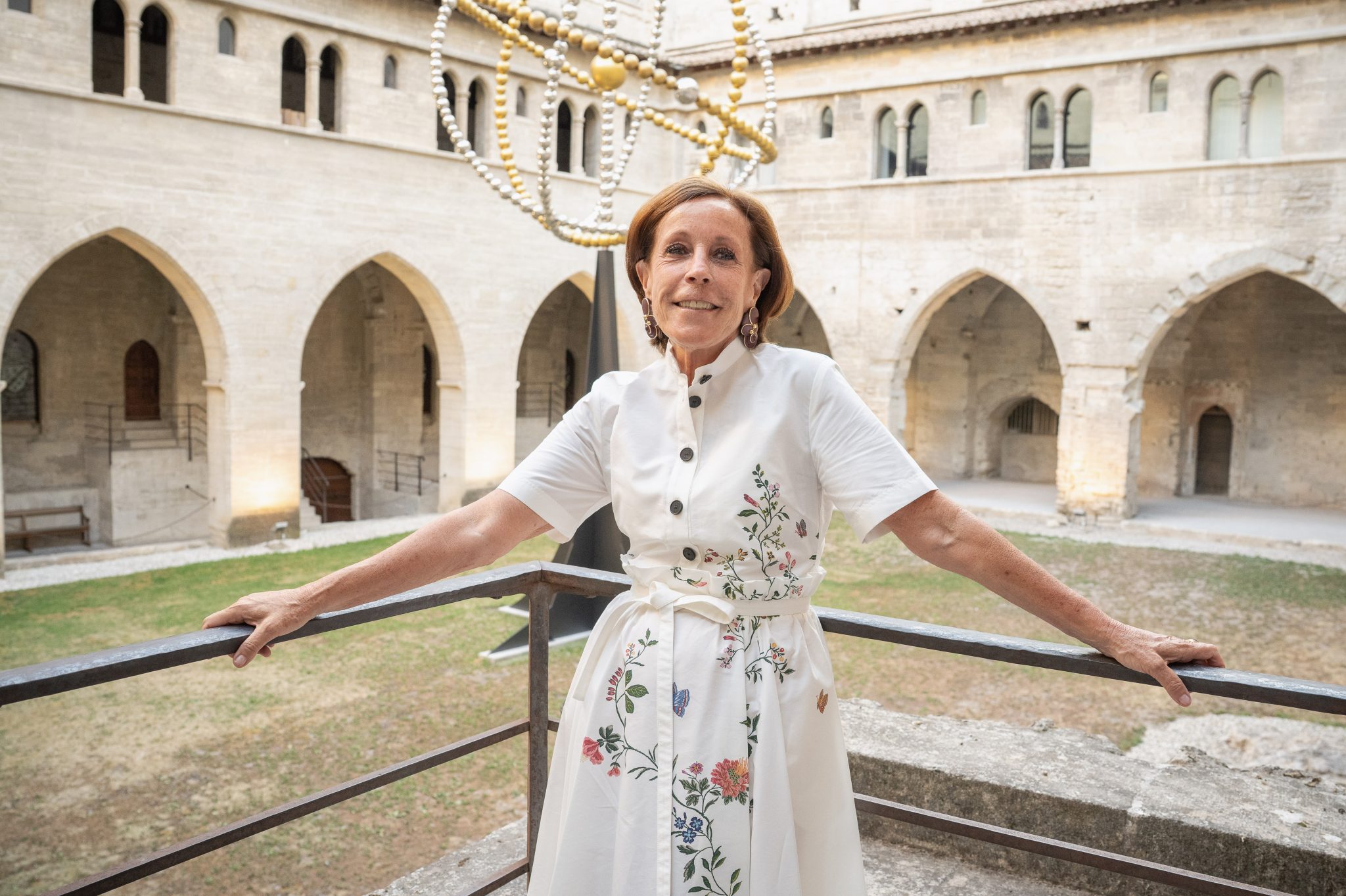  - Jean-Michel Othoniel dévoile son exposition d’envergure au coeur de la cité des papes