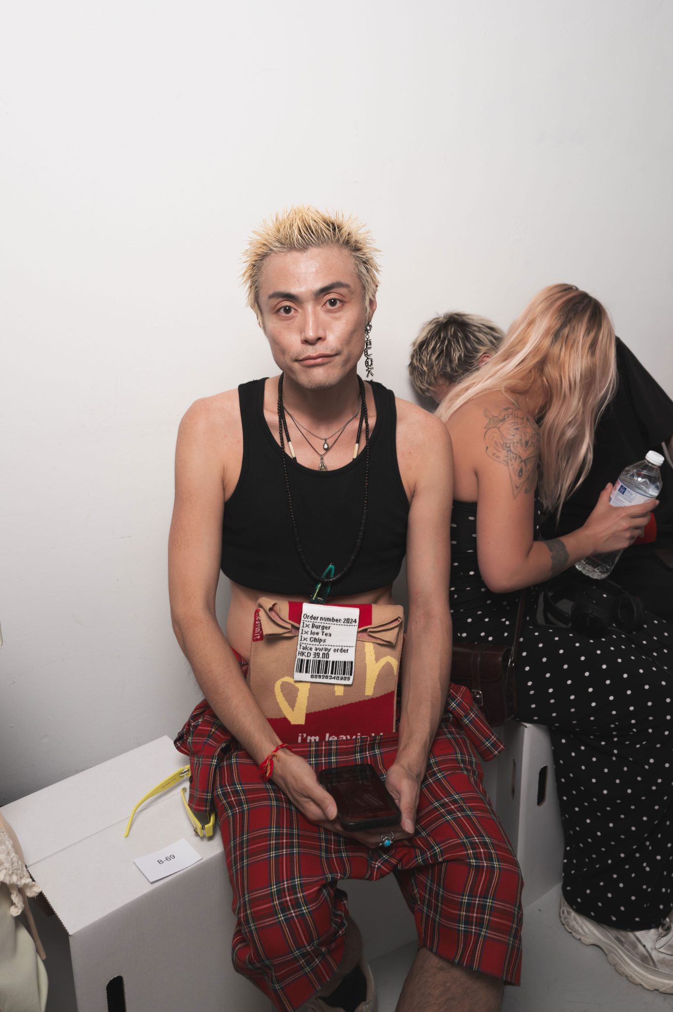  - Études Studio Presents “Surroundings”, a Collection Inspired by Land Art and the Desert