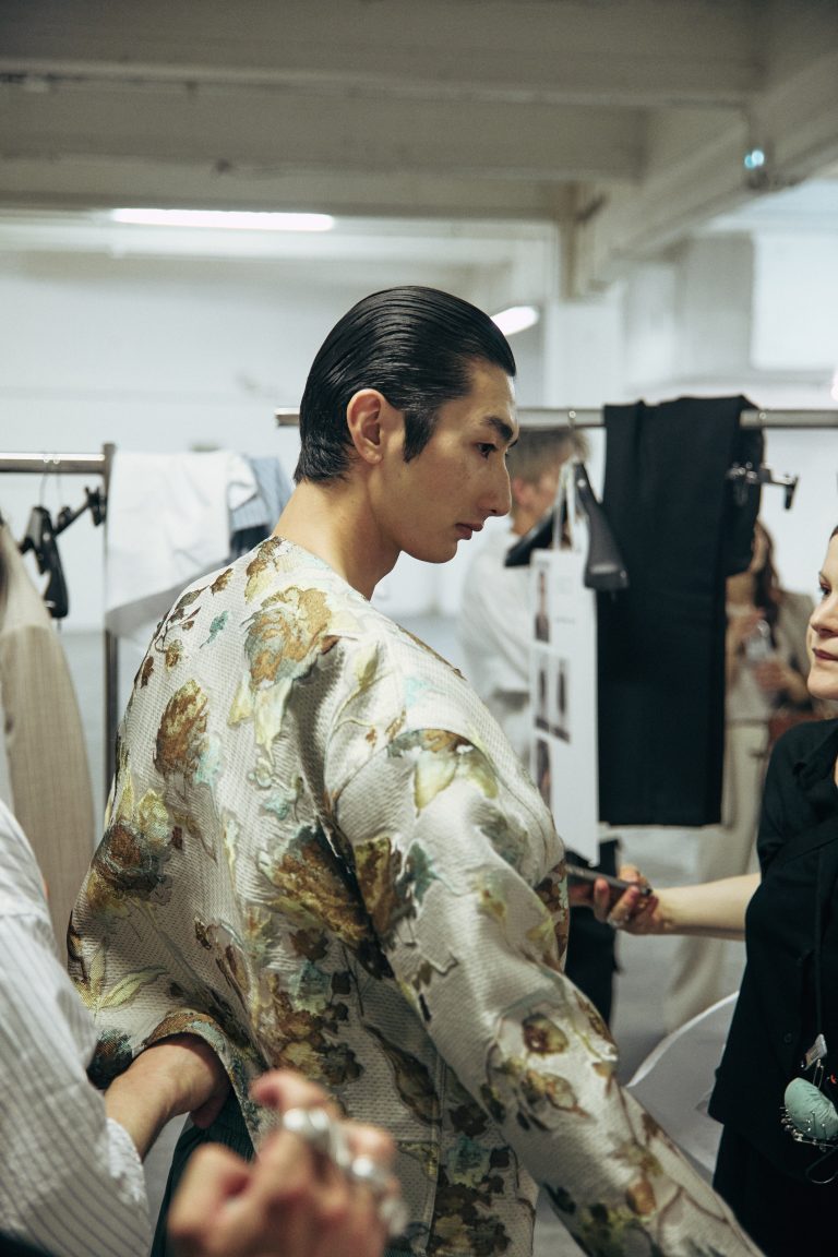 Hed Mayner déploie son horizon pendant la Fashion Week masculine