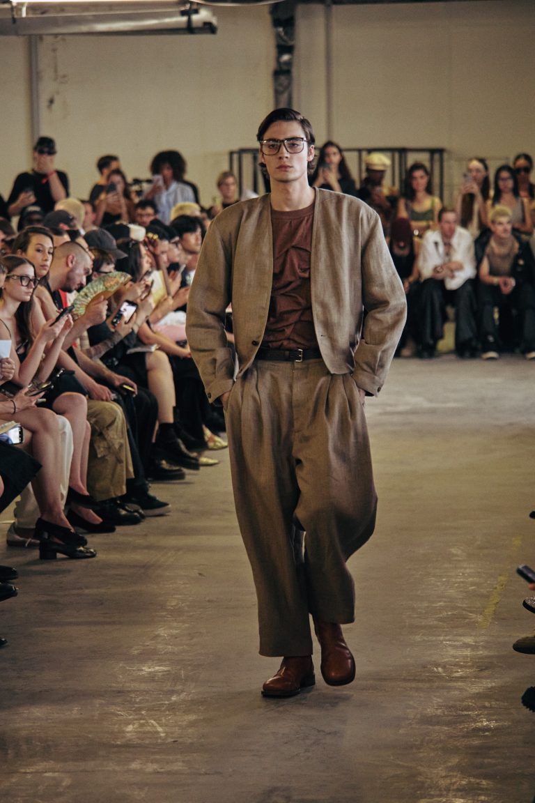 Hed Mayner déploie son horizon pendant la Fashion Week masculine