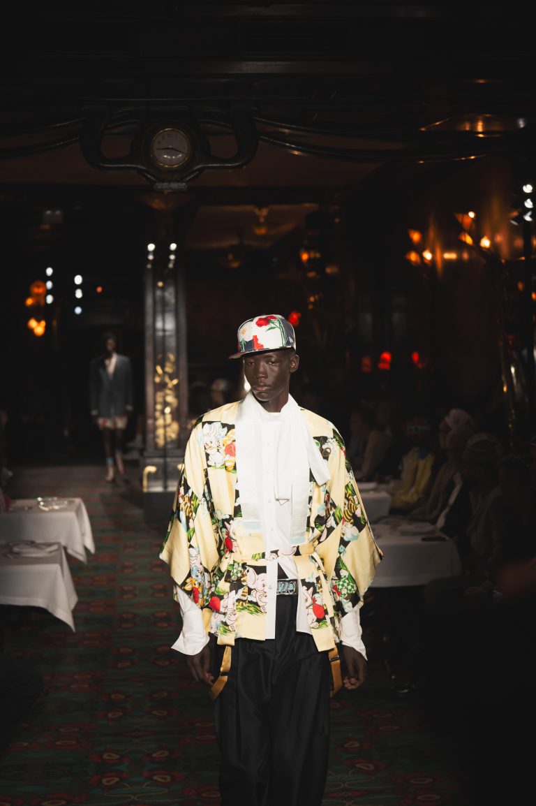 Kenzo sort ses griffes chez Maxim’s
