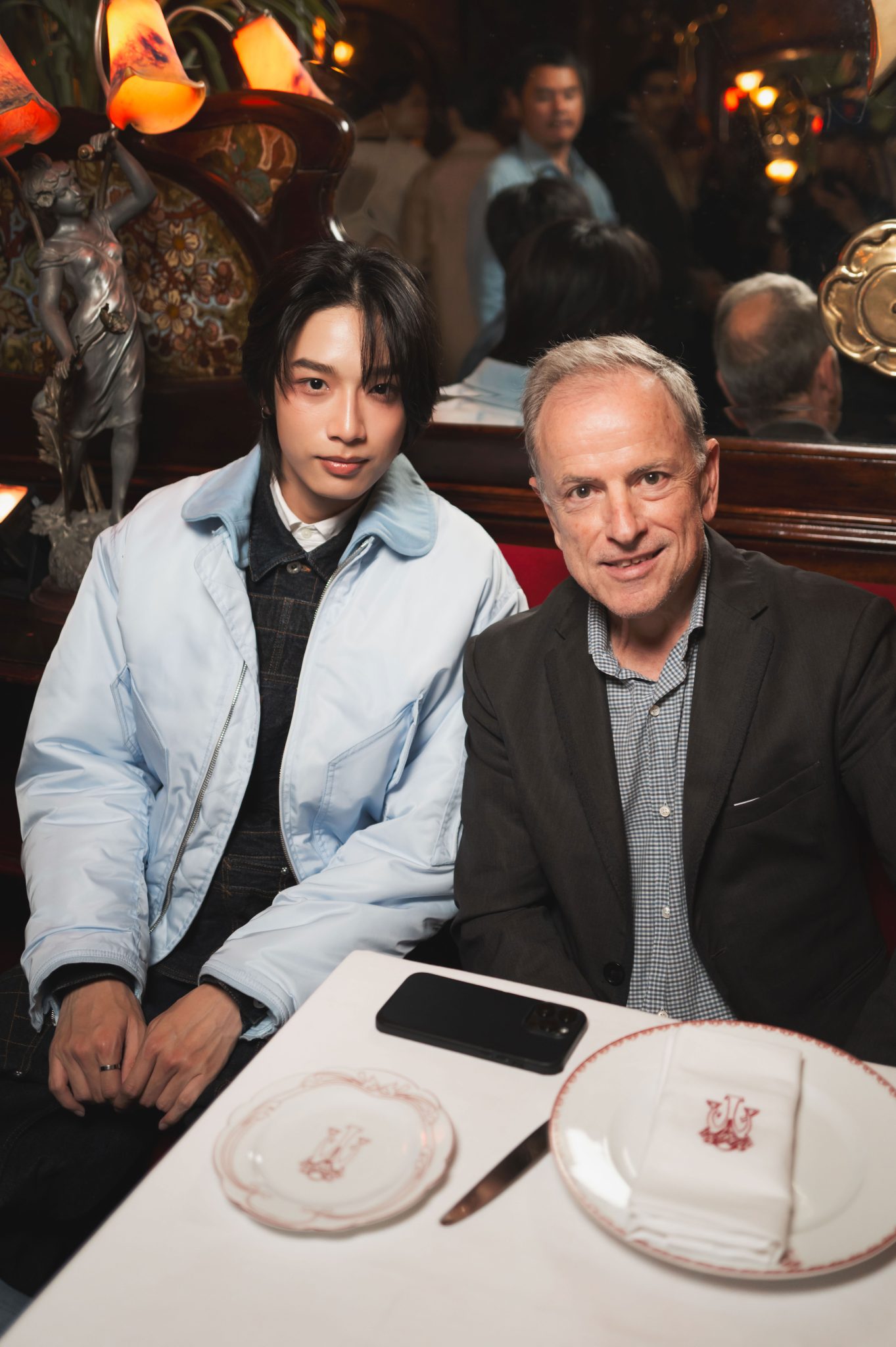  - Kenzo sort ses griffes chez Maxim’s