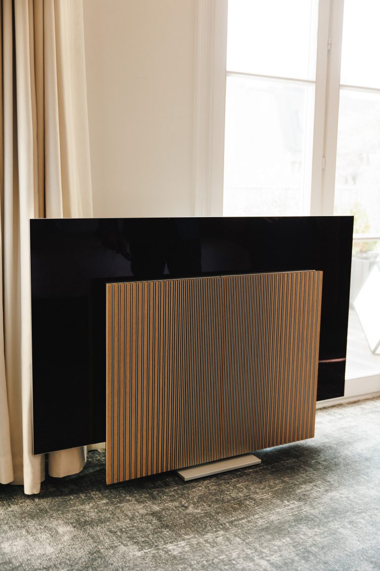 Les Bains Paris & Bang & Olufsen célèbrent leurs anniversaires avec une suite d’exception