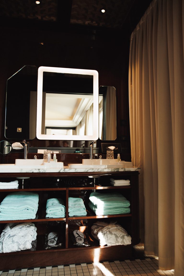 Les Bains Paris and Bang & Olufsen Celebrate their Anniversaries with an Exceptional Suite