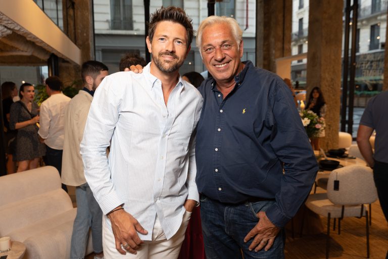  - NV GALLERY ouvre une toute nouvelle et spectaculaire boutique à Lyon