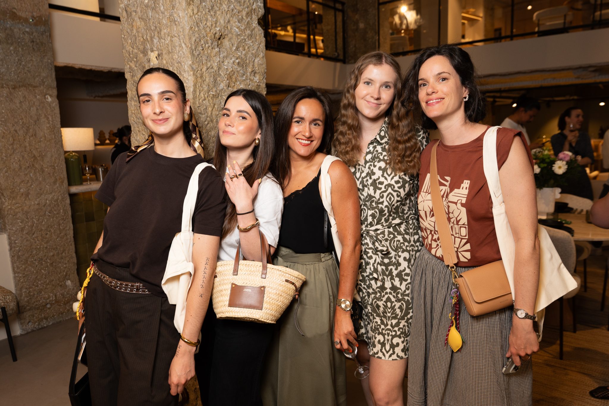  - NV GALLERY ouvre une toute nouvelle et spectaculaire boutique à Lyon