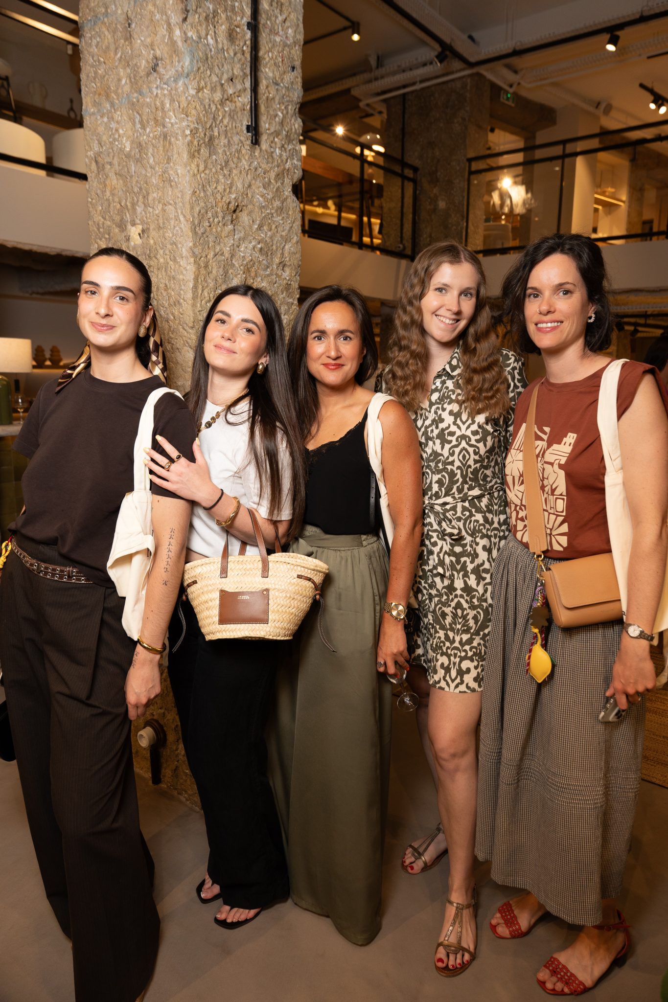  - NV GALLERY ouvre une toute nouvelle et spectaculaire boutique à Lyon